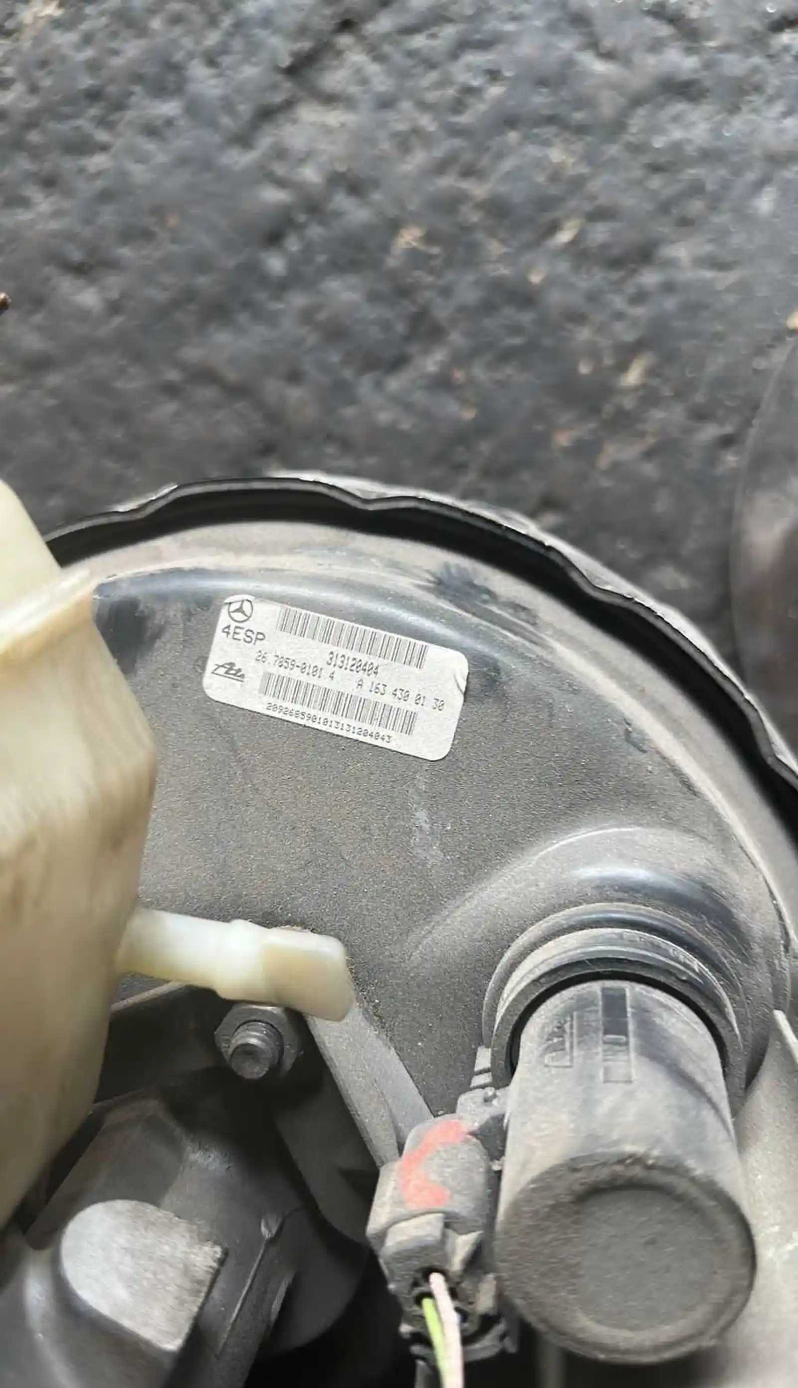 Вакуум от Mercedes-Benz w163